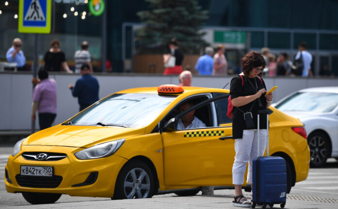 gatwick-taxi