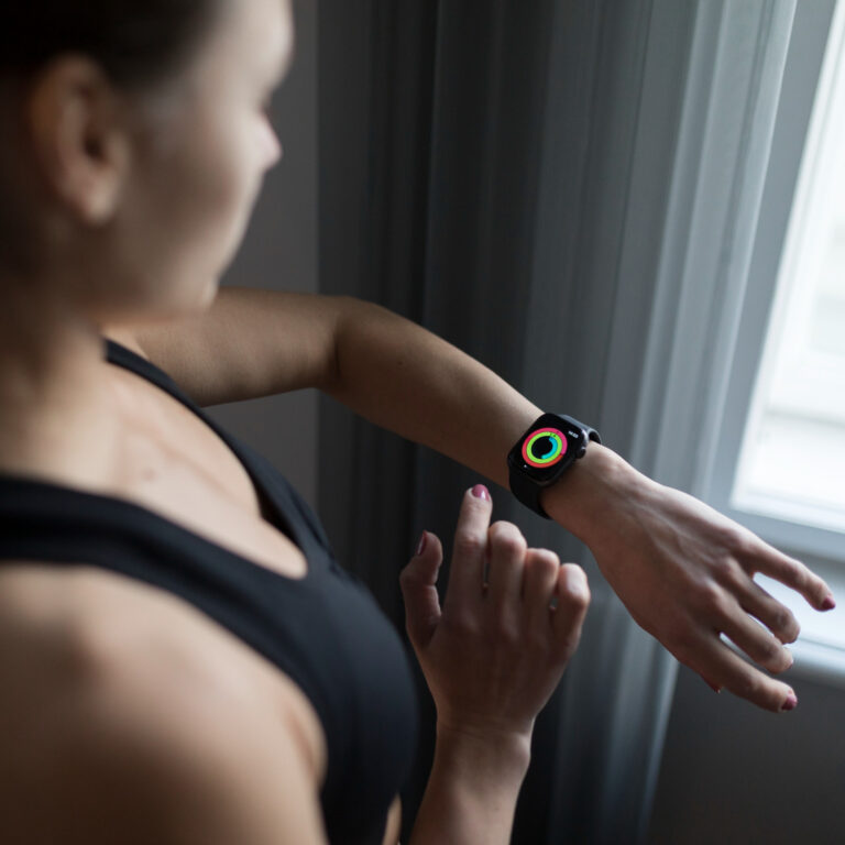 How Wearable Technology Is Revolutionizing Healthcare & Fitness